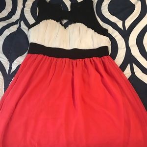 Short dress